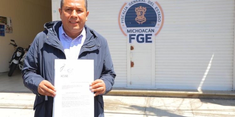 Juan Carlos Barragán le gana demanda a Alfonso Martínez