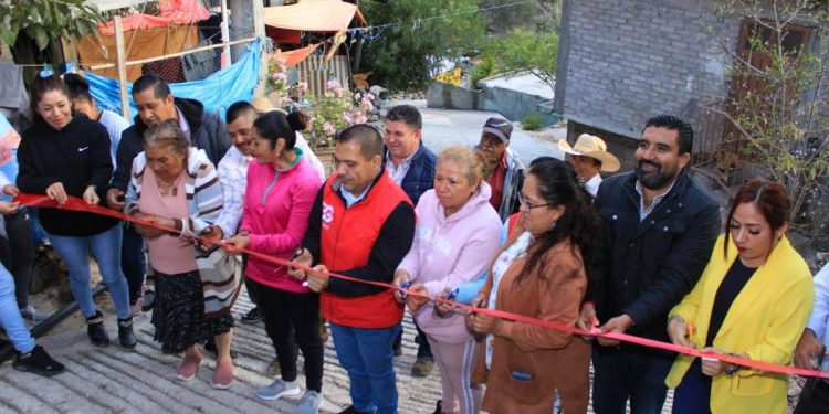 Tarímbaro: Dignifica Buen Gobierno calle principal de El Curiro