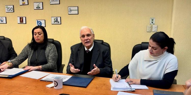 Acuerdan Cobaem e ITM promover ingreso de alumnos a la educación superior