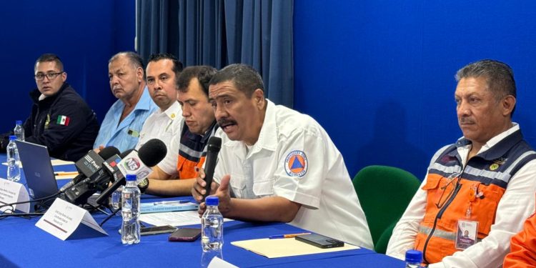 Concluye SCOP construcción de pérgola en Huáncito