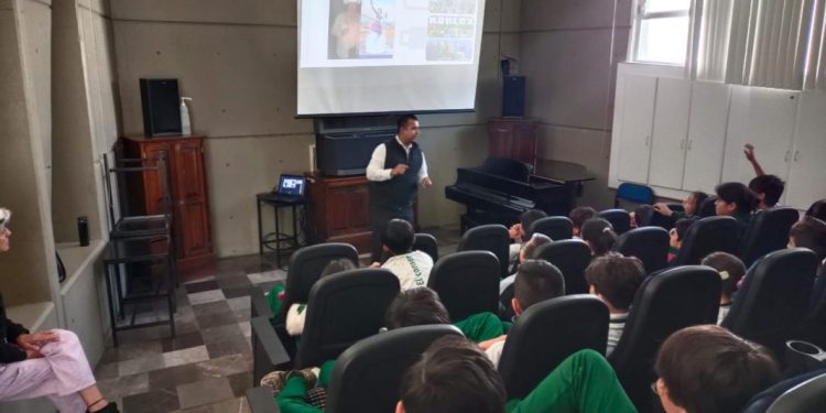 SSP alerta a niñas, niños y jóvenes sobre delitos cibernéticos