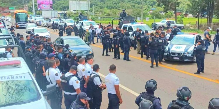 Refuerzan operatividad interinstitucional para garantizar orden en Uruapan: SSP  