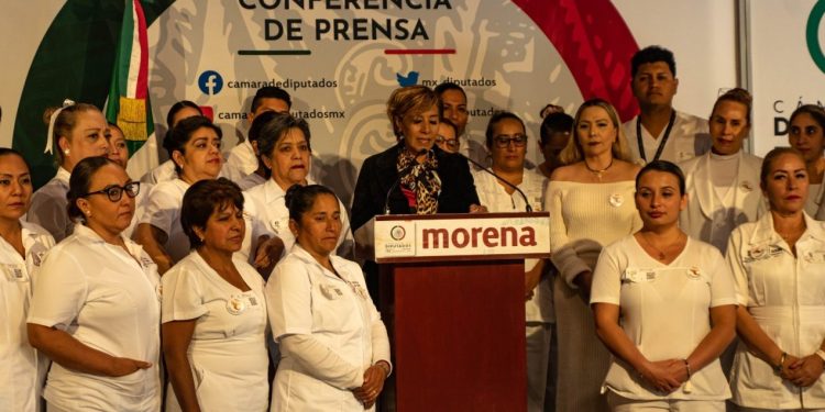 El SNITSS Impulsa Foro para la Ley General de Enfermería y asiste la Diputada Araceli Ocampo Manzanares