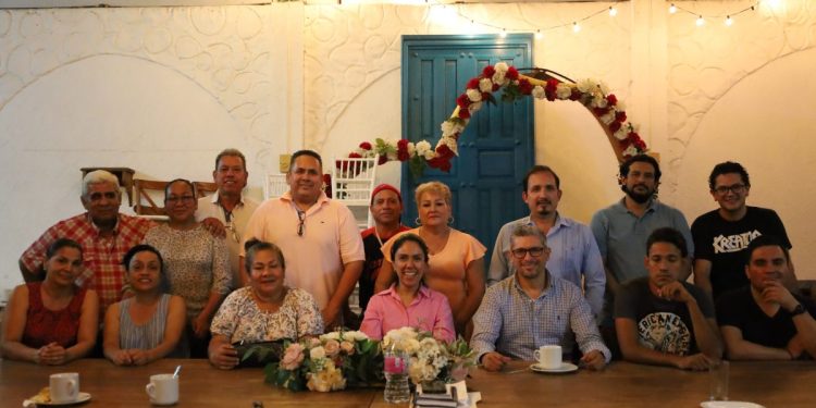 Destacados cuadros políticos de Apatzingán se suman al proyecto de la 4T que encabeza Fanny Arreola.