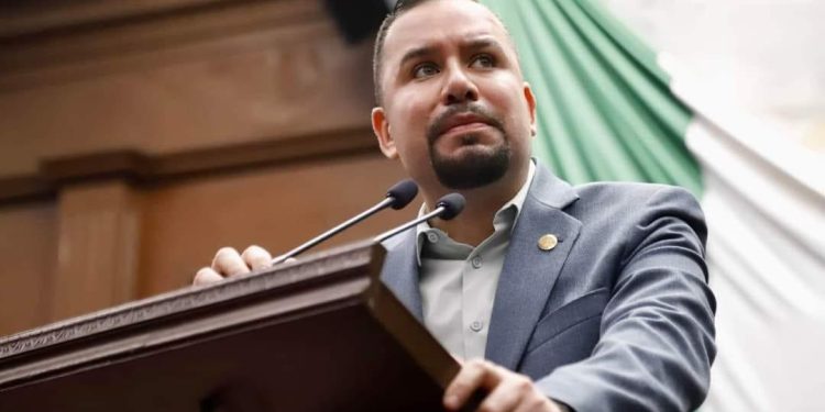 Lamenta Reyes Galindo asesinato de aspirantes a la alcaldía de Maravatío