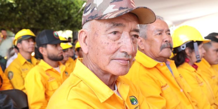 Ismael, el brigadista que protege los bosques michoacanos