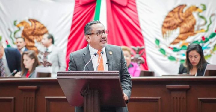 En la ola naranja sabemos que el desarrollo se construye desde lo local: Víctor Manríquez