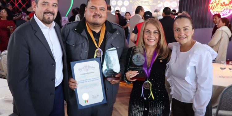 Reconocen a líderes del PES con la presea «Estrellas de la Comunidad Michoacana 2024»