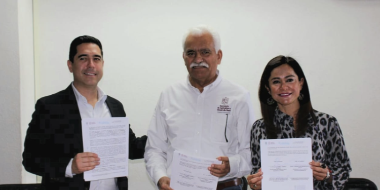 Sader y Canirac acuerdan fomentar consumo de productos del campo