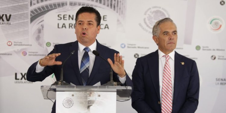 Sistema de cobro en autopistas en México, uno de los más obsoletos del mundo