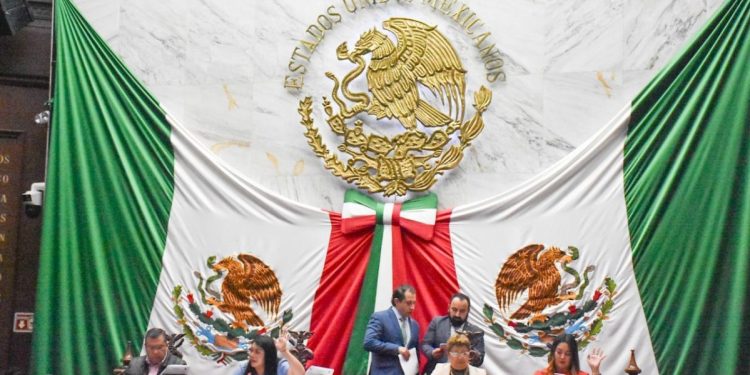 Busca 75 Legislatura reforzar derechos de trabajadores