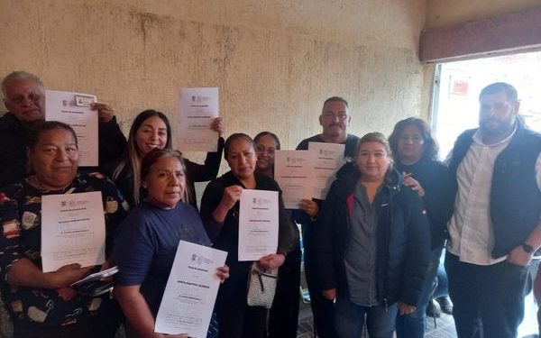 Habitantes de Zamora reciben escrituras por parte de la Sedum
