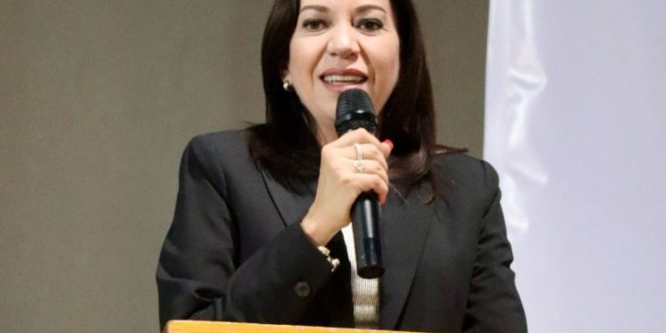 Reconoce Iemsysem humanismo y calidad académica de la Prefeco Morelia