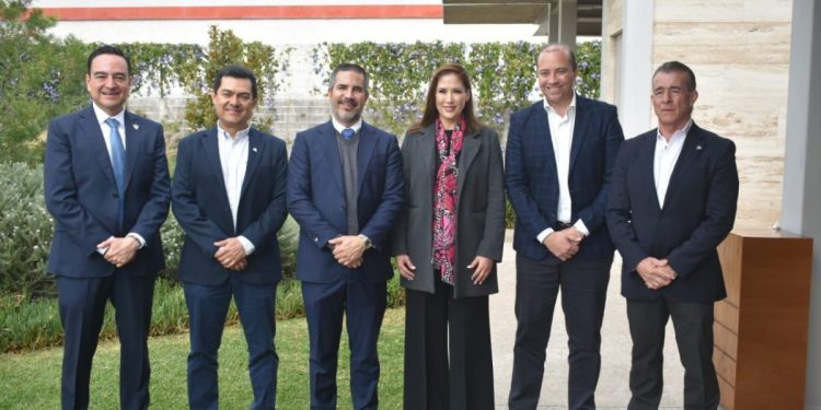 75 legislatura trabajará con el sector empresarial para detonar el desarrollo de Michoacán