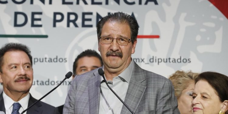 PT ACOMPAÑARÁ INICIATIVAS DEL PRESIDENTE: REGINALDO SANDOVAL