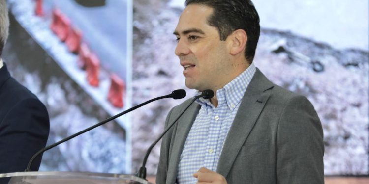 Distribuidor vial Paso Morelos, seguro y sin daño estructural: SCOP