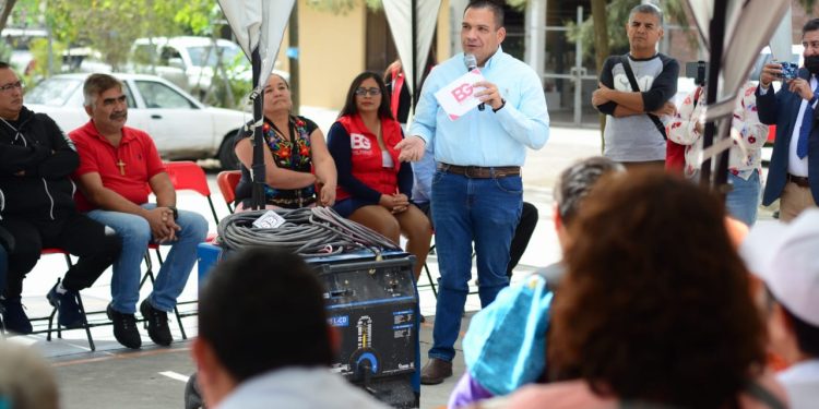 Tarímbaro: Inician construcción de techumbre en Cancha Deportiva de Santa Fe