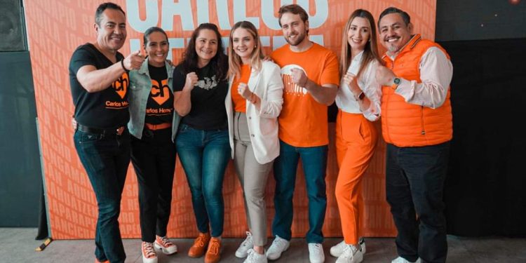 No debe minimizarse la felicidad como una aspiración que sí es posible en México: Víctor Manríquez