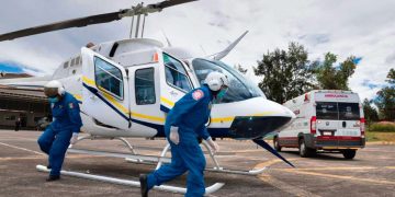 Con dos ambulancias aéreas se cuida a los michoacanos y turistas en Semana Santa