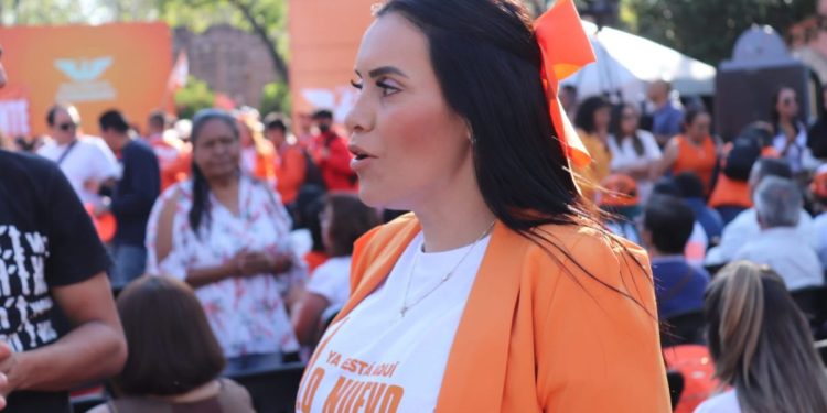 América Ayala y Movimiento Ciudadano van por el rescate del distrito 8