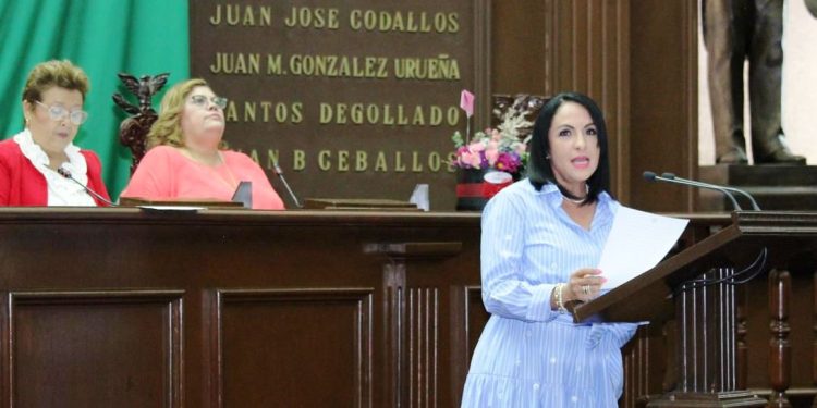 Pleno avala acuerdo de Lupita Díaz para garantizar funcionamiento de una ludoteca en el Congreso
