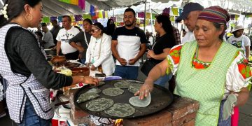 Prepara tu paladar, más de 20 cocineras tradicionales están en Uruapan