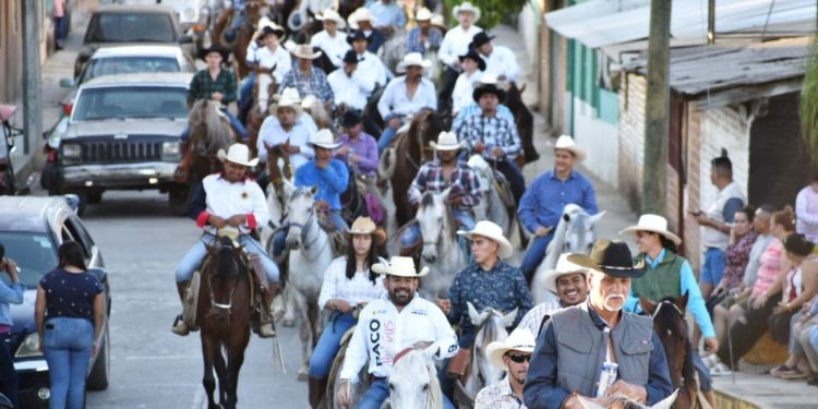 Regresaremos los recursos a la agricultura y ganadería: Huacus Esquivel