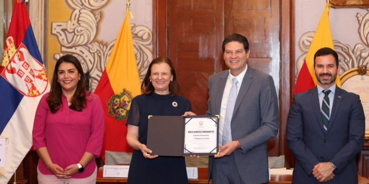 Ayuntamiento de Morelia distingue a Embajadora de Serbia como Huésped Distinguida