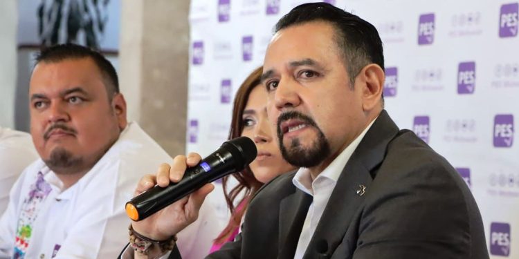 Gilberto Pizarro, candidato del PES en Morelia