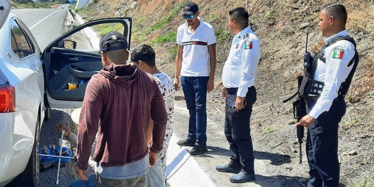 En Semana Santa el Agrupamiento de Seguridad Vial te cuida en el camino