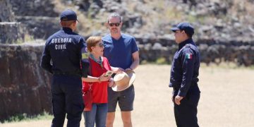 Guardia Civil brinda asistencia a turistas en inglés y Lengua de Señas Mexicana