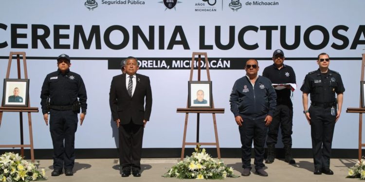 Homenajean a agentes de la Guardia Civil caídos en cumplimiento de su deber