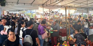 Disfruta de los últimos días del Tianguis Artesanal en Pátzcuaro