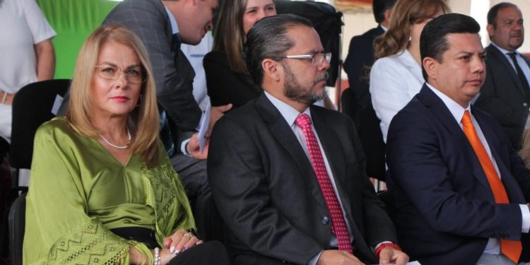 Facultad de Derecho, cuna de grandes profesionales. Dip. Luz García