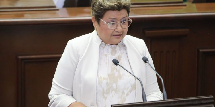 PROPONE GUILLERMINA RÍOS CREACIÓN DE ESPACIOS PARA LACTANTES EN INSTITUCIONES DE NIVEL SUPERIOR