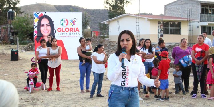 Con el corazón vamos a seguir combatiendo la desigualdad: Gloria Tapia