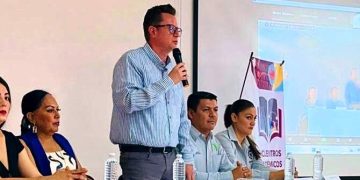 En Huetamo inician encuentros docentes de media superior para la formación continua