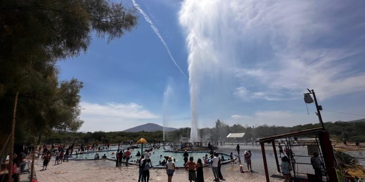 El Géiser de Ixtlán te espera esta Semana de Pascua