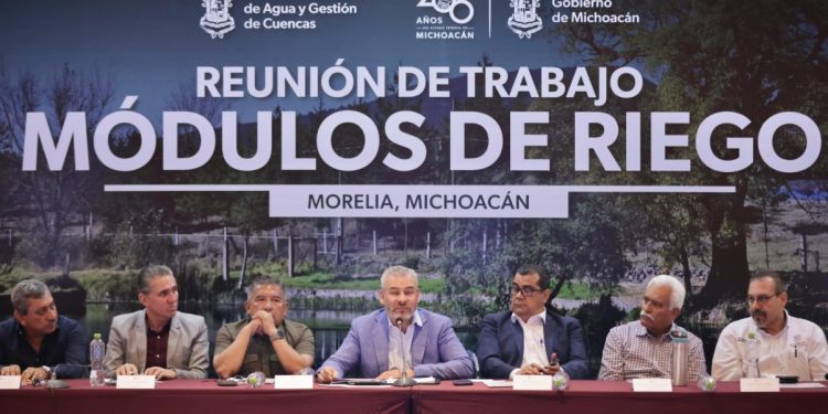 Gobierno de Michoacán y módulos del agua trabajan para cuidar el uso de este recurso