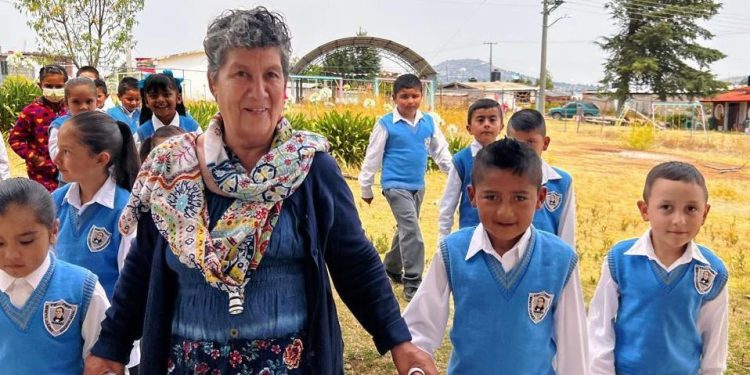 Por calor, SEE ajusta horario en escuelas de 25 municipios de Michoacán