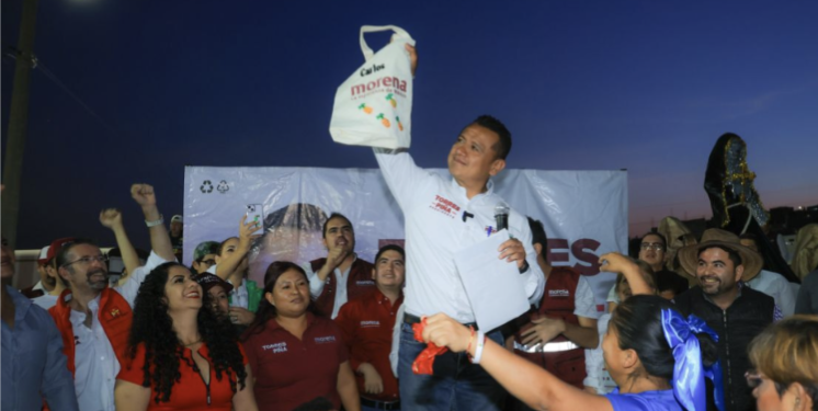 Torres Piña impulsará reconocimiento de colonias irregulares desde Palacio Municipal