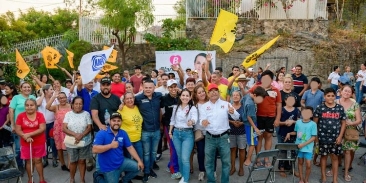 Blanca Álvarez promueve mejora de servicios municipales en Apatzingán