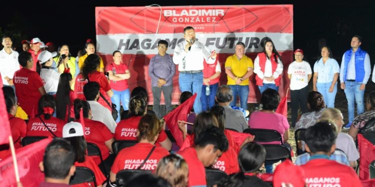 Respalda la tenencia de Uruétaro a Bladimir González en Tarímbaro