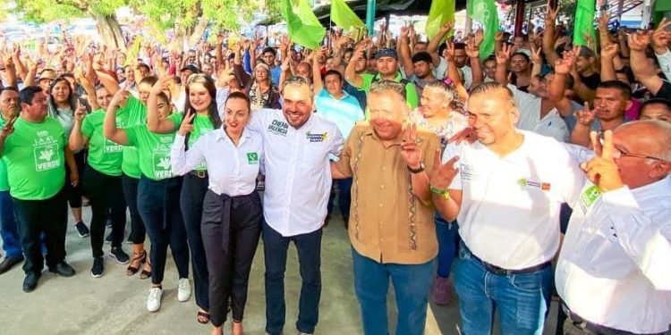 JLCL presente en el comienzo de campaña de los Candidatos del PVEM en la costa.