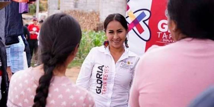 Porque nuestro camino es por la paz y el desarrollo, en Zitácuaro ¡vamos a ganar!: Gloria Tapia