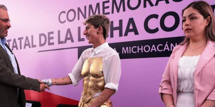 Se construye sociedad basada en diversidad y libertad de expresión: Bedolla