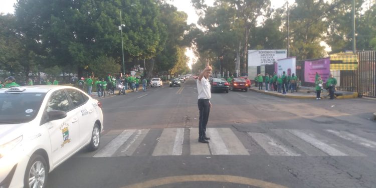 Agentes de Seguridad Vial dan asistencia ante movilizaciones por el Día del Trabajo