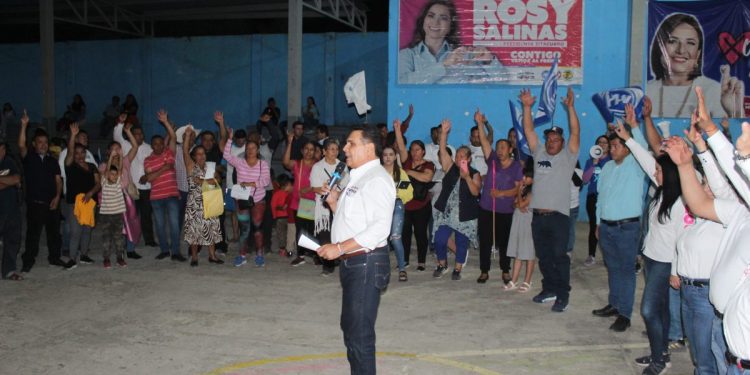 Pobladores de Mesas de Enandio y Coyota confían en el trabajo de Silvano