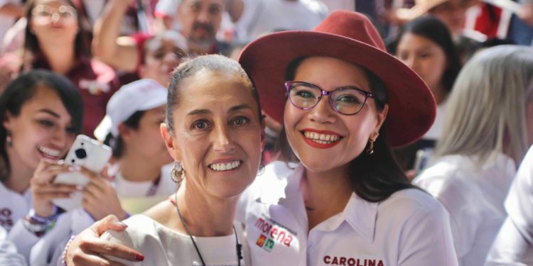 Respalda Sheinbaum proyecto legislativo de Carolina Rangel para el Distrito 10