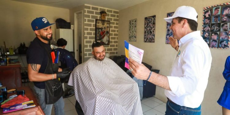 Toño García, el candidato que más ha recorrido su distrito